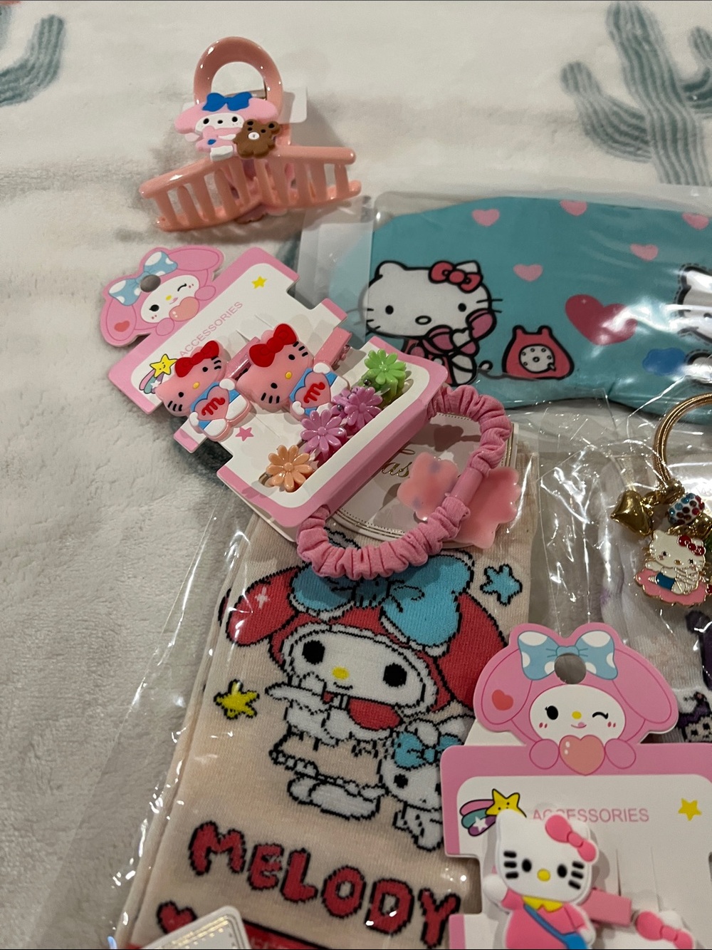 Kitty Accessories 10 piece Bundle #33 - Picture 4 of 4
